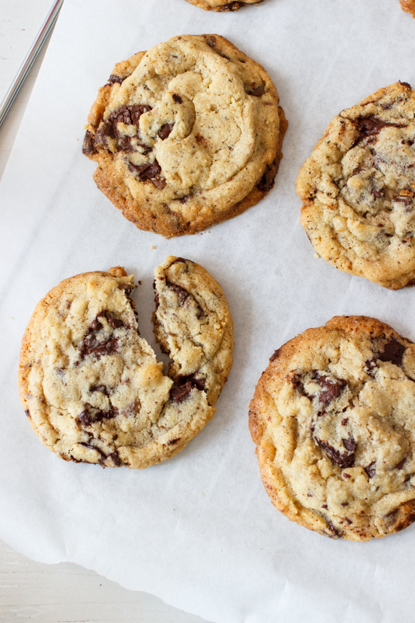 Rezept für einfache Chocolate Chip Cookies - Hey Foodsister