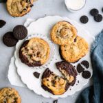Oreo Cookies Chocolate Chip Cookies auf Teller