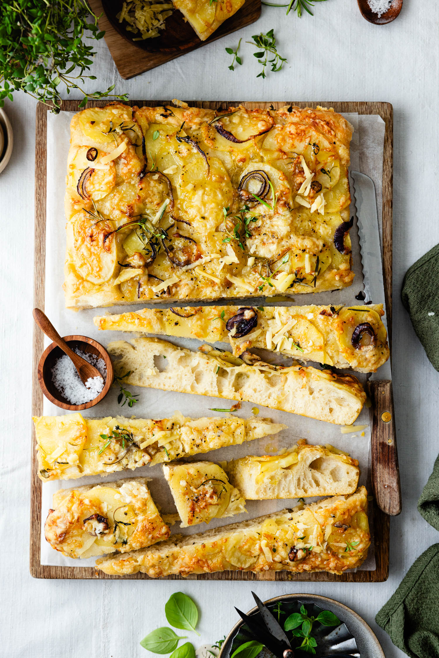 Kartoffel Foaccia mit Bergkäse